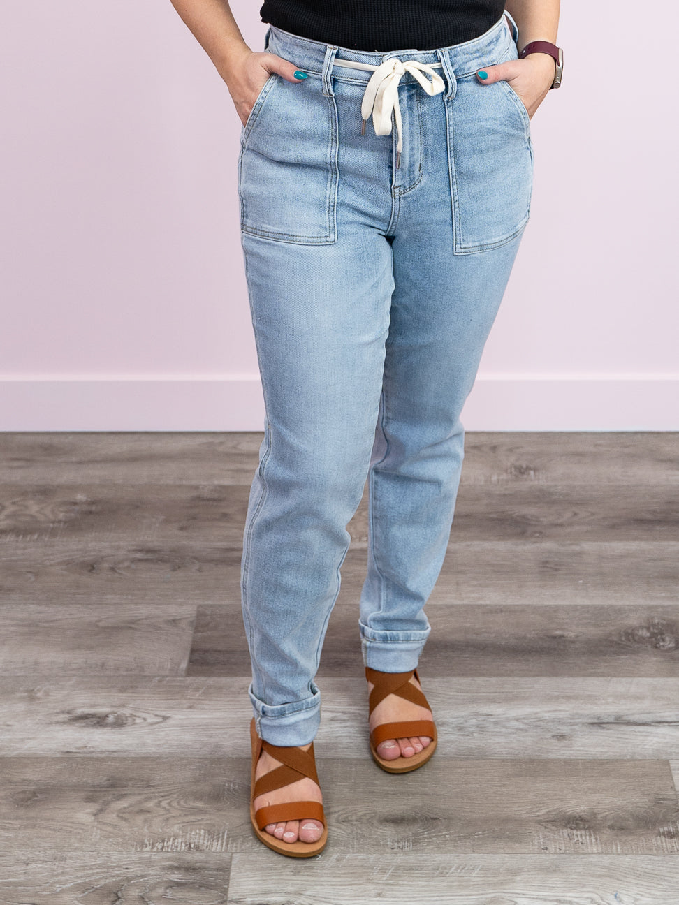 Judy Blue | High Rise | Light Wash Vintage Double Cuff Jogger | Roan