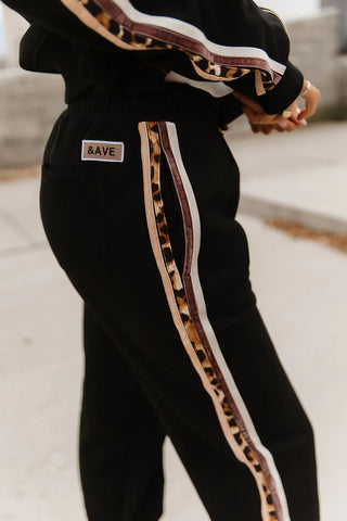 Ampersand | Comfort Zone Joggers | Fearless & Free
