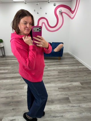 *DOOR CRASHERS* Jaclyn Hooded Sweater | Hot Pink