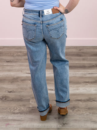 *NEW* Judy Blue | BOYFRIEND Distressed Jean | Medium Wash