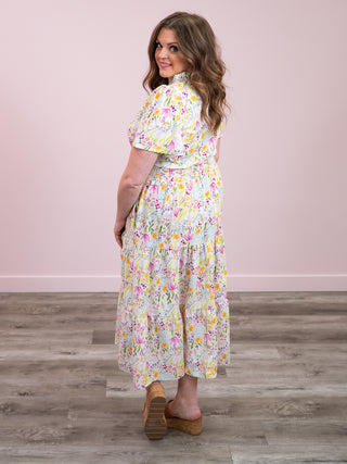 Wildflower Era Smocked Tiered Floral Dress | Ivory