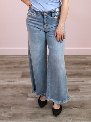 *NEW* Judy Blue | Mid Rise Ankle Wide Jean | Rowan