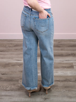 *NEW* Judy Blue | Mid Rise Ankle Wide Jean | Rowan