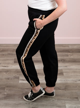Ampersand | Comfort Zone Joggers | Fearless & Free