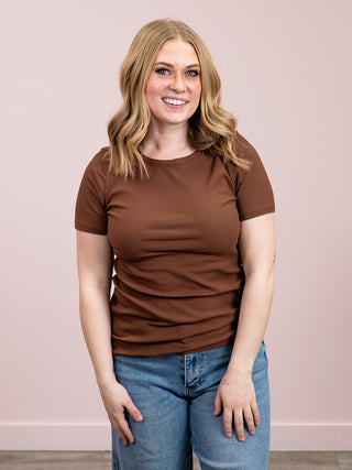 Ampersand | Ribbed Lulu Tee | Coffee