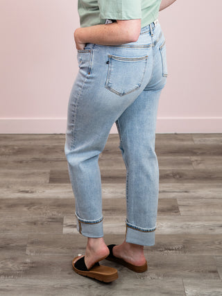 *NEW* Judy Blue | BOYFRIEND with Bandana Loop Jean | Light Wash