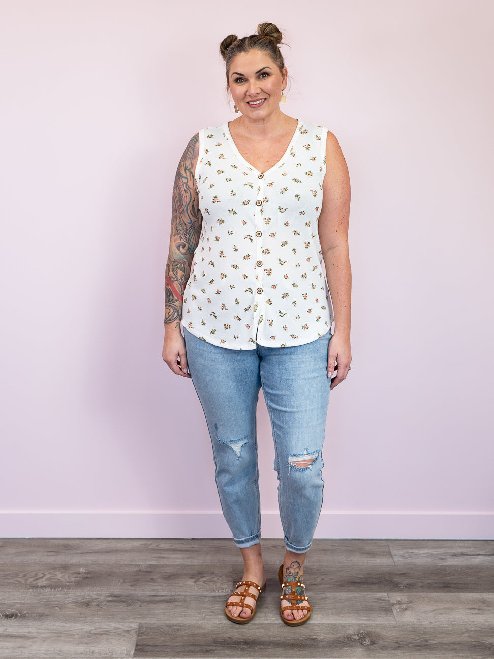 *NEW* Top Of The World Floral Top | Ivory & Coral