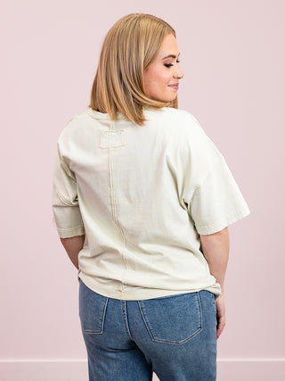 *FINAL SALE* Cowgirls Graphic Tee | Sandy Sage