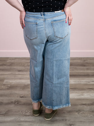 Judy Blue | Mid Rise Ankle Wide Jean | Rowan