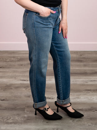 *NEW* Judy Blue | Mid Rise Adjustable Boyfriend Jean | Niko