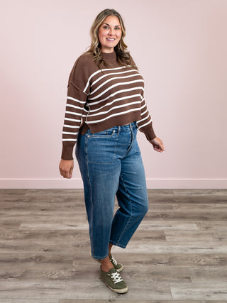 Judy Blue | High Rise | Mid Wash Soft Barrel | Keith