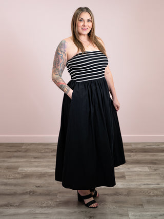 *NEW* Sway-cation Striped Strapless Dress | Black