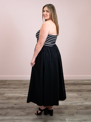 *NEW* Sway-cation Striped Strapless Dress | Black