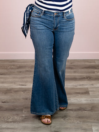 *NEW* Judy Blue | Mid Rise Bandana Jaqueline Flare Jean | Kai