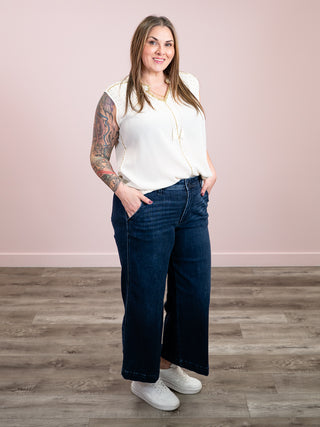 *NEW* DEX | Emily Beaded Contrast Sleeveless Blouse | Ecru & Pistachio