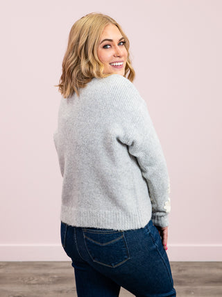 Let Love Grow Sweater | Grey