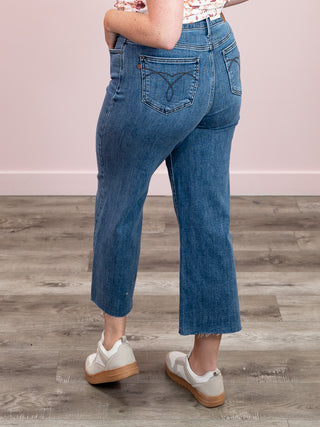 Judy Blue | High Rise | Mid Wash Wide Crop | Corey