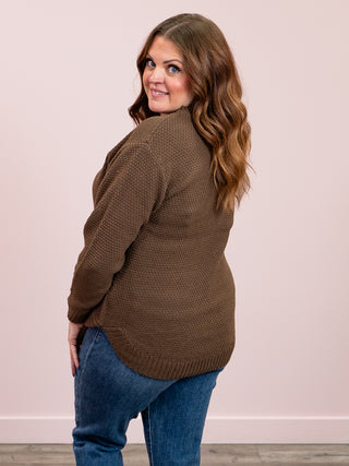 Lottie Basic Sweater | Brown