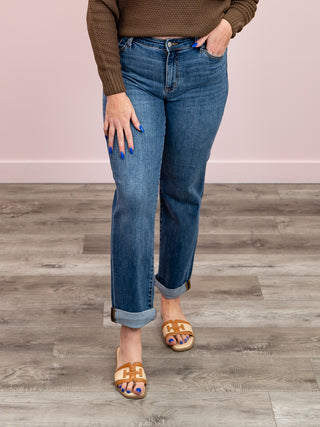 Judy Blue | Mid Rise | Mid Wash Cuffed Boyfriend | Brent