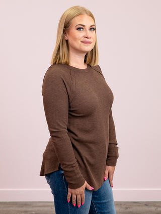 *NEW* Julianna Long Sleeve Waffle Top | Brown