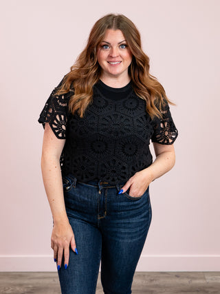 Langley Short Sleeve Crochet Top | Black