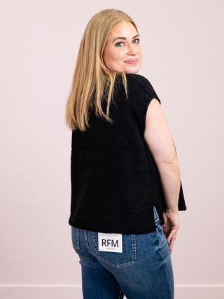 *NEW* Amber-Lynn Sweater Vest | Black