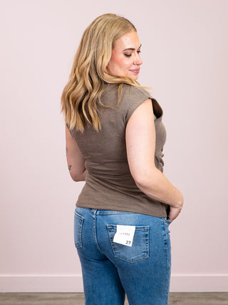 *NEW* DEX | Mallorie Pin Top | Light Heather Brown