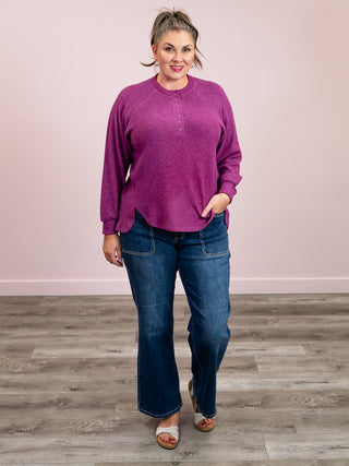 Kutcher Oversized Henley Sweater | Light Plum