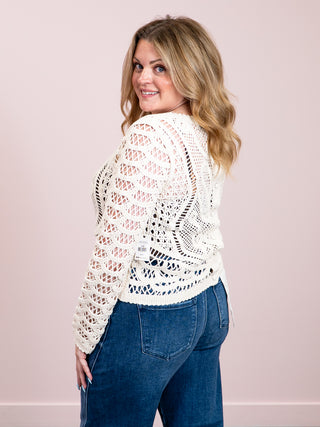 *NEW* DEX | Braelyn Button Back Crochet Top | Whitecap Grey