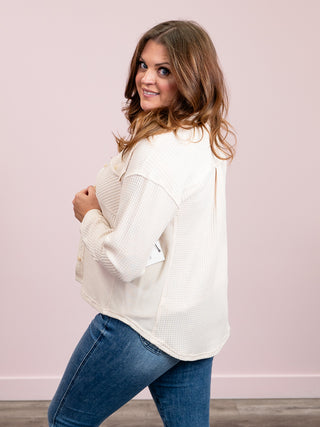 Room 34 | Darla Thermal Knit Top | Cake Batter