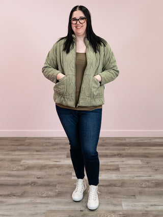 DEX | Crisp Air Drawstring Quilted Jacket | Olive