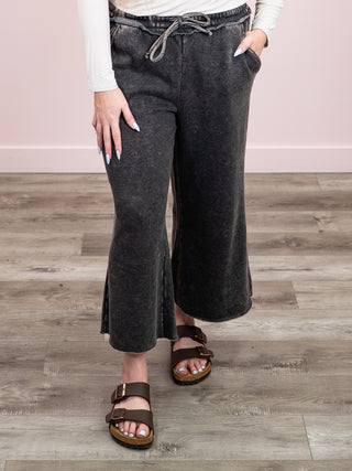 *NEW* Weekend Wanderer Palazzo Joggers | Ash Black