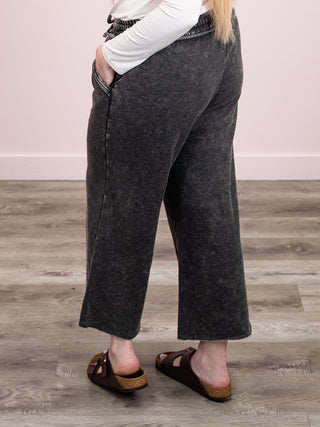 *NEW* Weekend Wanderer Palazzo Joggers | Ash Black