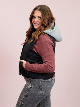 Room 34 | Starry Short Puffer Vest | Black