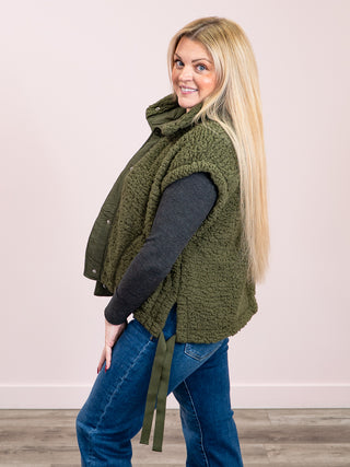 *NEW* Alaska Oversized Faux Fur Vest | Dark Olive