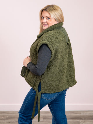 *NEW* Alaska Oversized Faux Fur Vest | Dark Olive