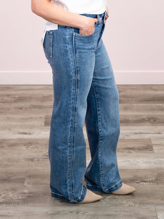 *NEW* RFM | Hailey High Rise Slimmer Wide Leg Jeans | Medium Wash
