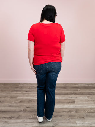 *NEW* Lisa Tee | Ruby