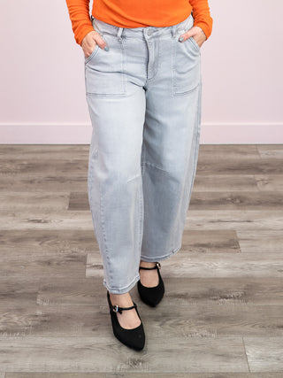*NEW* Risen | Slouchy Cropped Barrel Jeans | Light Grey | Isaac