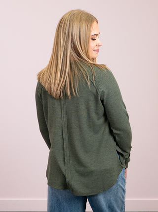 *NEW* Julianna Long Sleeve Waffle Top | Dark Olive
