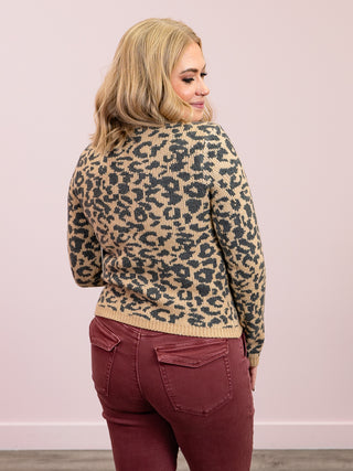 DEX | Miranda Crewneck Patterned Cardigan | Leopard