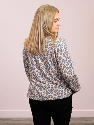 *NEW* Rustic Prowl Button Cardigan | Taupe