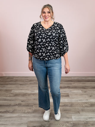 Taylee Floral Top | Black