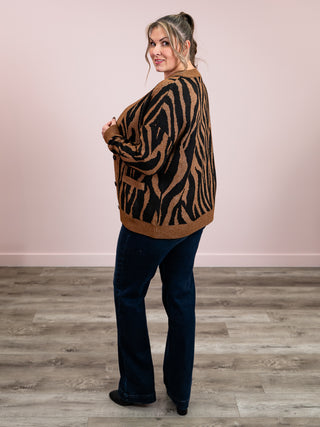 Room 34 | Vicki Button Front Patterned Cardigan | Tiger