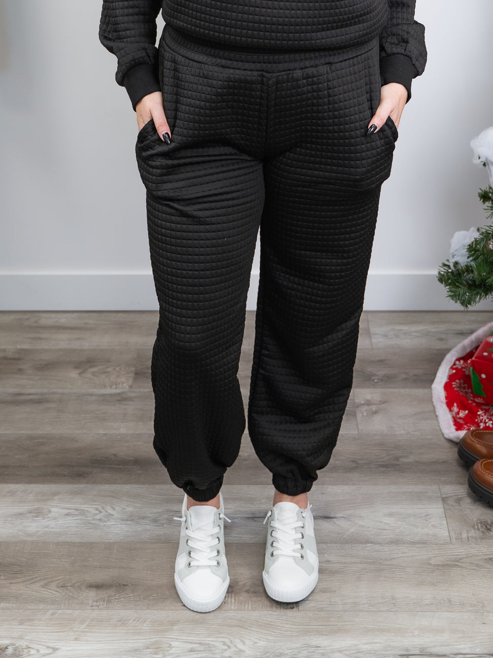 Ampersand | Quilted Joggers | Black