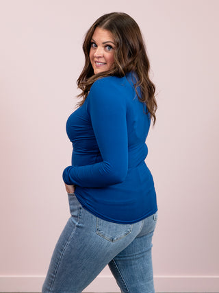 *4PM DEAL* Kimmy Long Sleeve V-Neck Tee | Light Navy