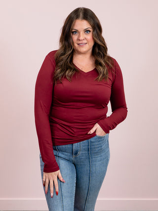 *4PM DEAL* Kimmy Long Sleeve V-Neck Tee | Cabernet