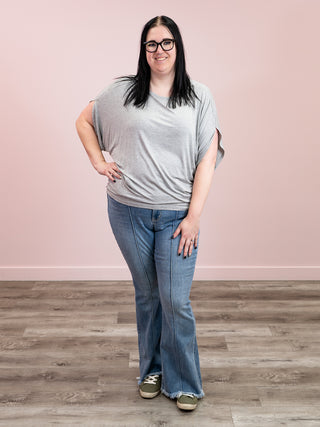 *1PM DEAL* Darcy Dolman Top | Light Grey