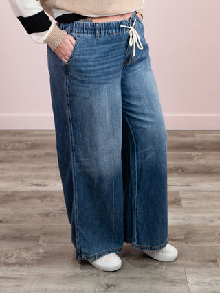 *NEW* Judy Blue | High Rise Rigid Elastic Waist | Dark Wash | Axton