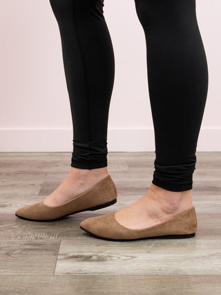 *6PM DEAL* Arrow Flats | Pointy Toe | Taupe